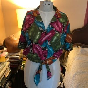 SALE! ADORABLE Vintage 90s Tiki Hawaiian Print Top